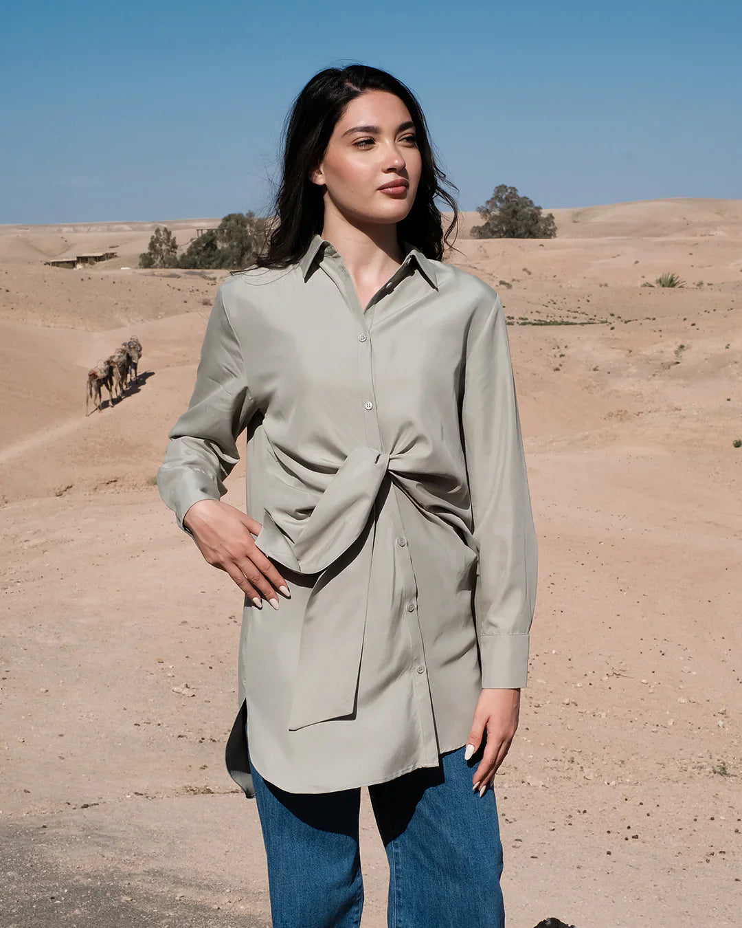 chemise longue fluide nouée à la taille pour femme-Vert-face