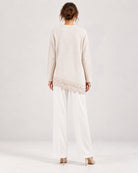 Pull long en maille à finition dentelle florale_Blanc cassé_vue de dos