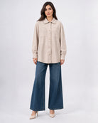 Veste surchemise oversize effet daim à poches_Beige_face