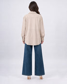 Veste surchemise oversize effet daim à poches_Beige_dos