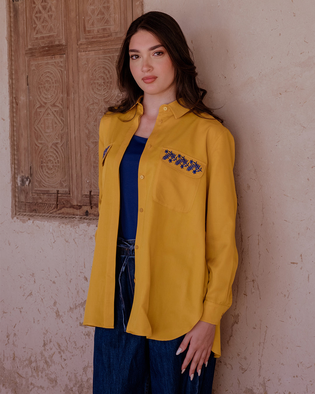 Chemise Boutonnée Jaune avec Broderie