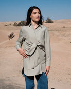 chemise longue fluide nouée à la taille pour femme-Vert-face