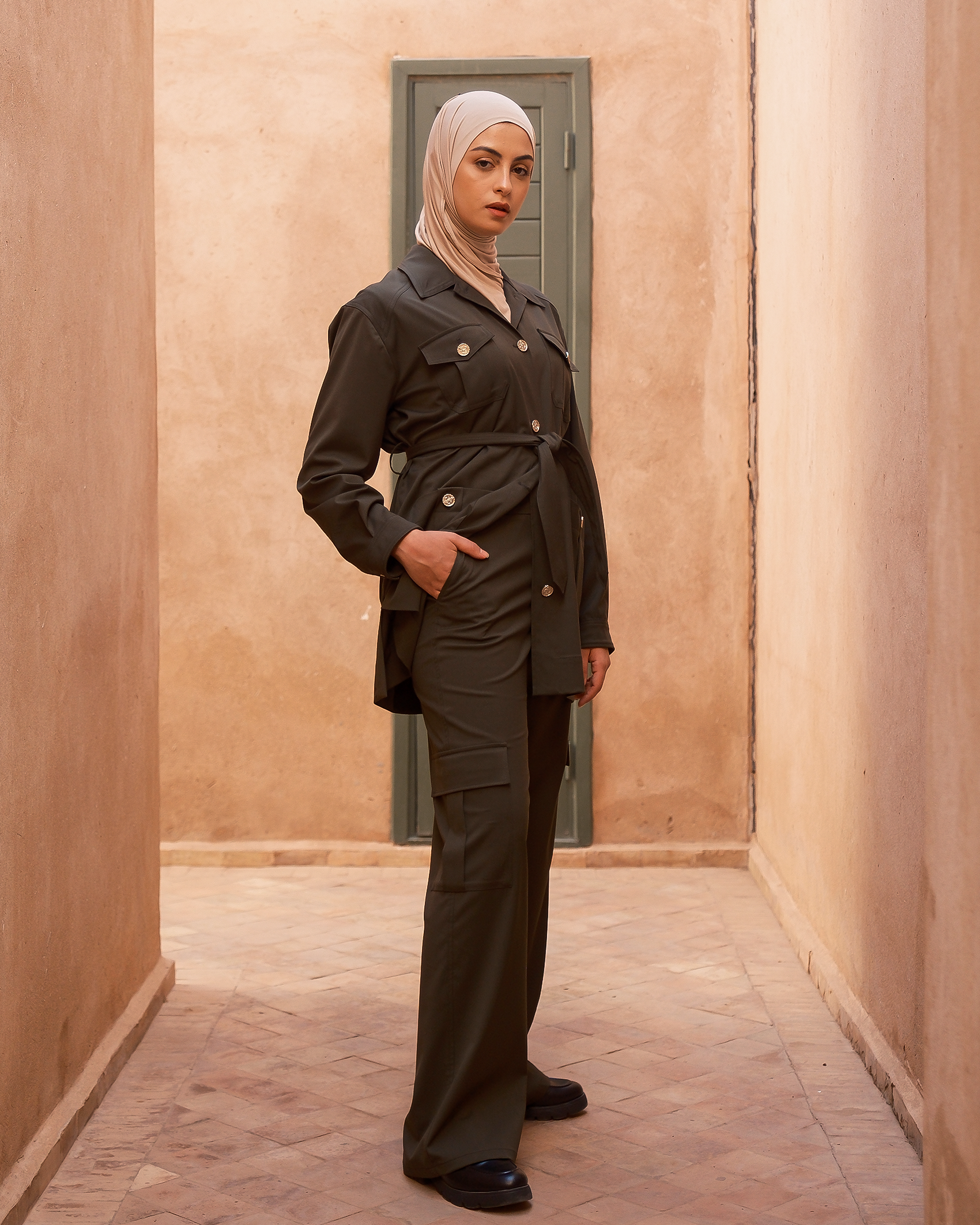 Veste saharienne ceinturée kaki
