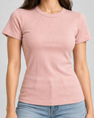 T-shirt ajusté en maille côtelée à manches courtes et col rond_Rose_detail