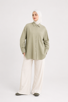 Chemise_en_lin_-Vert kaki-face-femme_RAZANA