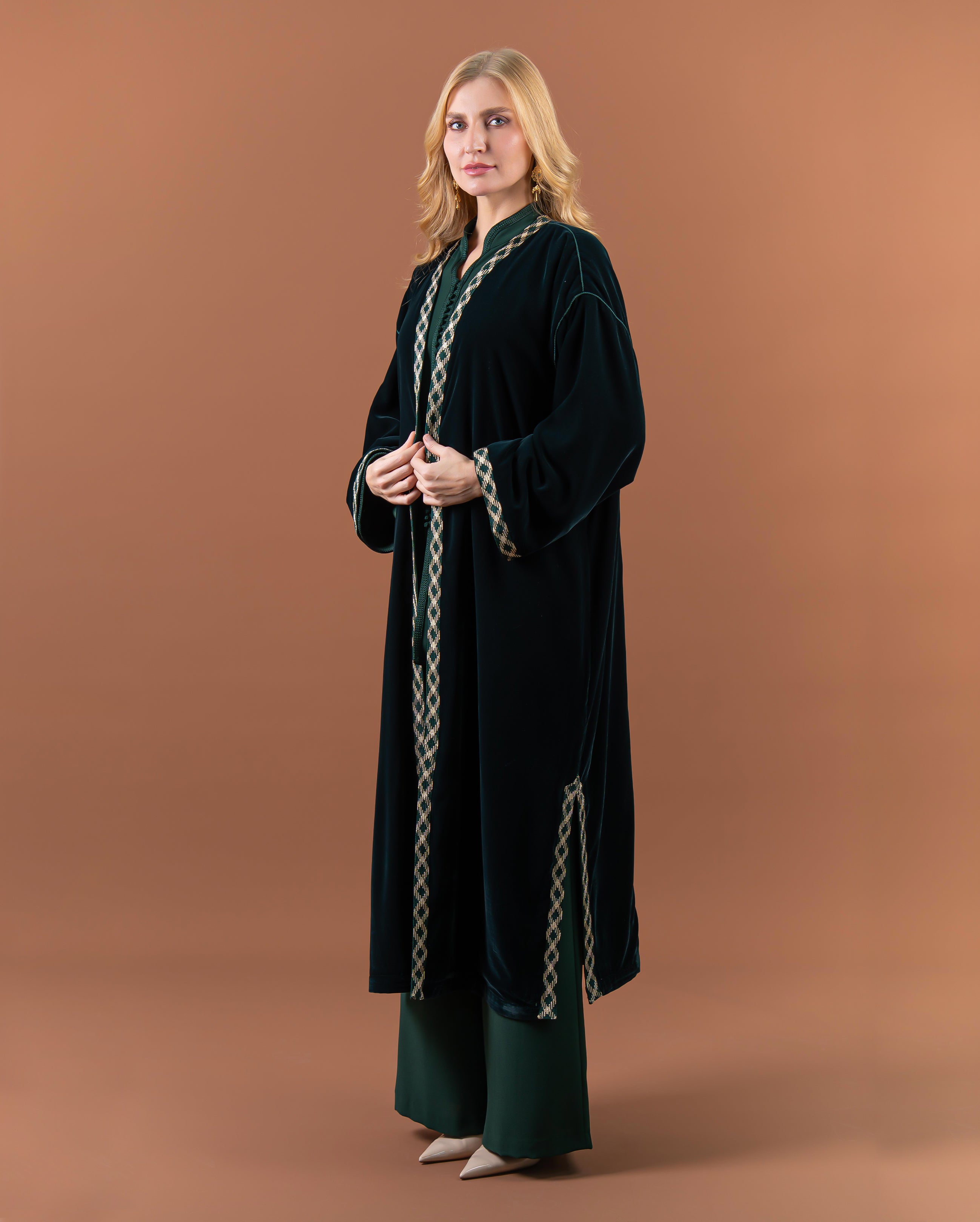 Kimono long en velours avec finitions sfifa pour femme – RAZANA